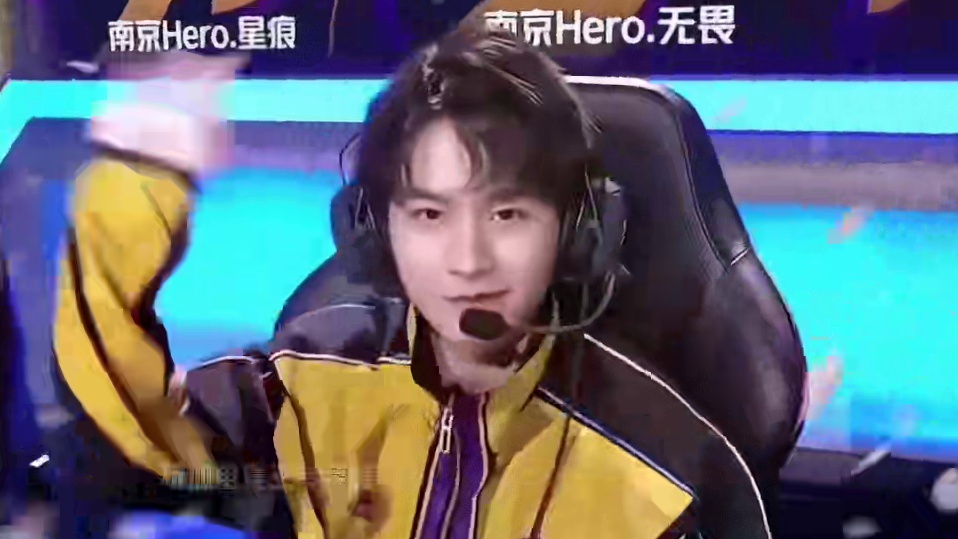 就像是在收 就像是在收