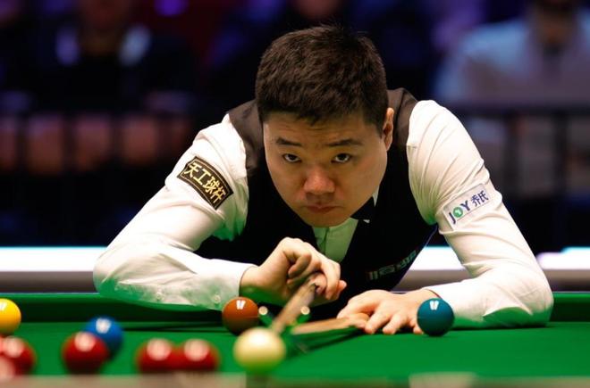 夺季后赛主 夺季后赛主