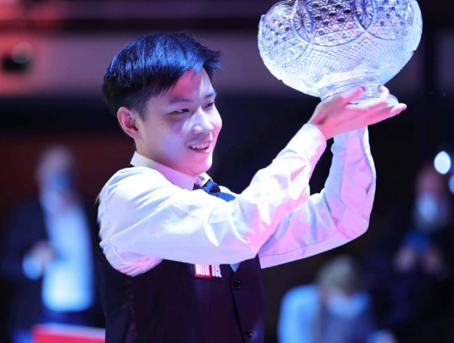 足球的坚韧 足球的坚韧