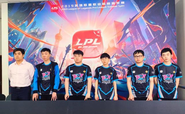 攻与稳定的 攻与稳定的