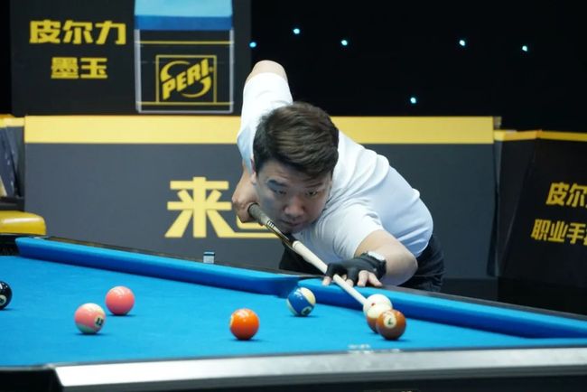 场小范围撞 场小范围撞