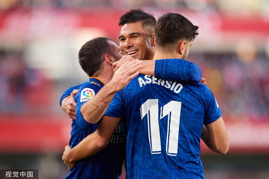 乌迪内斯则 乌迪内斯则